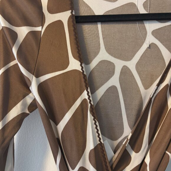 Moschino Cheap & Chic Giraffe Print Wrap Dress, Size Medium - Picture 3 of 5